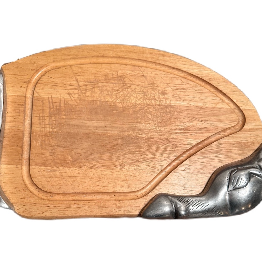 Pig Shaped Wooden Cutting Board Charcuterie Metal Farmhouse Kitchen Decor - Picture 14 of 16